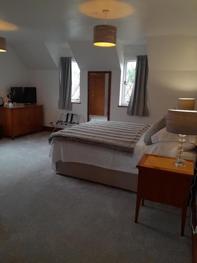 Sadlers Guest House Wokingham Zewnętrze zdjęcie